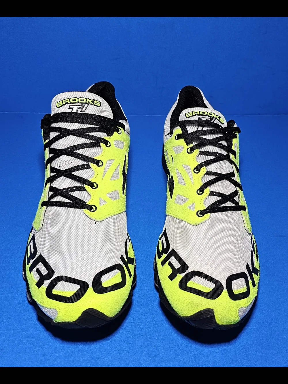 BROOKS T7 Racer  Men's White/Neón Yellow/Black Running Trail Shoes Size 13 US
